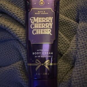 Bath & Body Works Merry Cherry Cheer Body Cream - Rich Purple